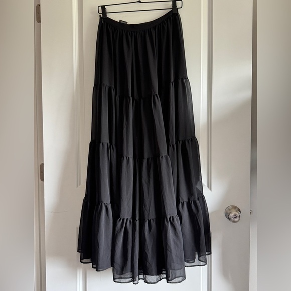 H&M EDITION TIERED MAXI SKIRT - Picture 8 of 16